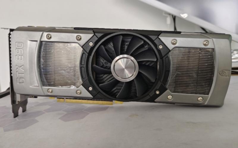 我准备换gtx680显卡,这个配置能发挥出680的最大性能吗,如果是7970呢...