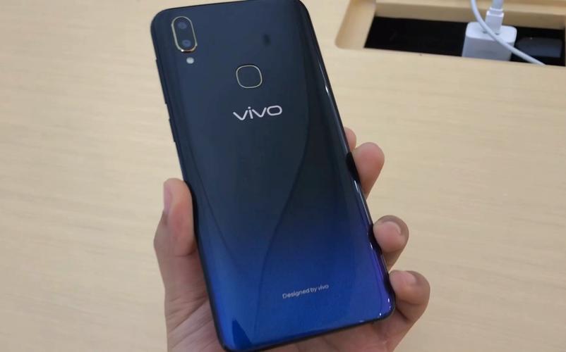 vivoz3i突然黑屏怎么办
