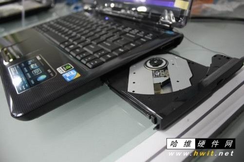 我的笔记本是华硕K41V,现在光驱不读碟,读系统盘。不放碟的情况下光驱...