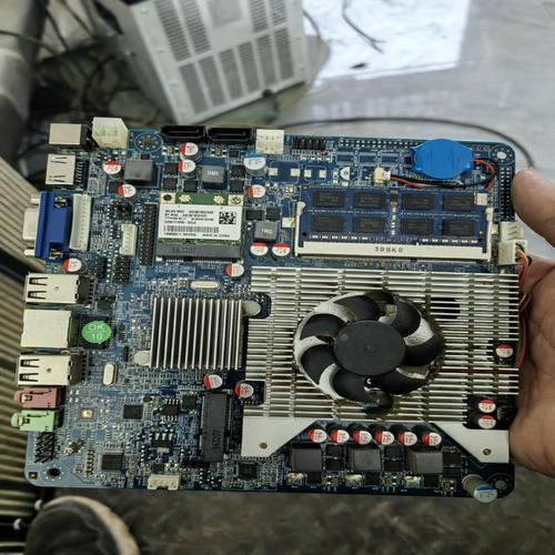 HM65主板配什么CPU好呢?