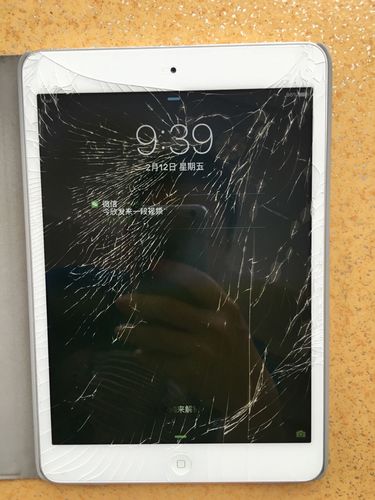 IPADMINI2外屏摔碎了更换多少钱IPADMINI屏幕